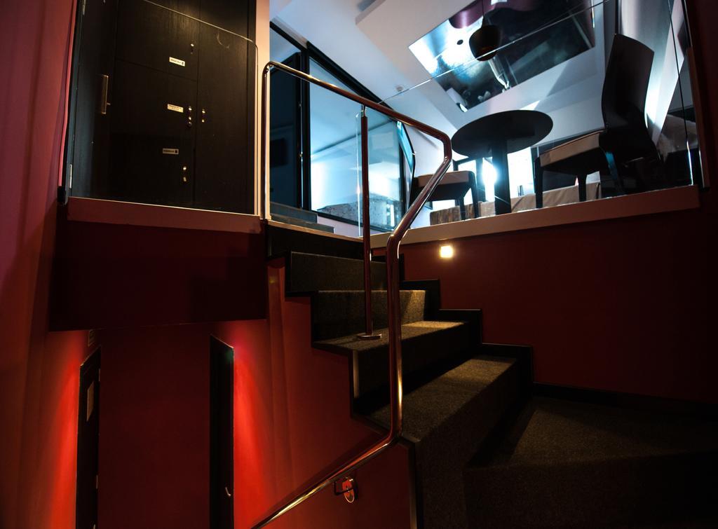 Hotel Loob Madrid (Adults Only) Torrejon de Ardoz Ngoại thất bức ảnh