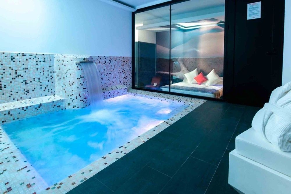 Hotel Loob Madrid (Adults Only) Torrejon de Ardoz Ngoại thất bức ảnh