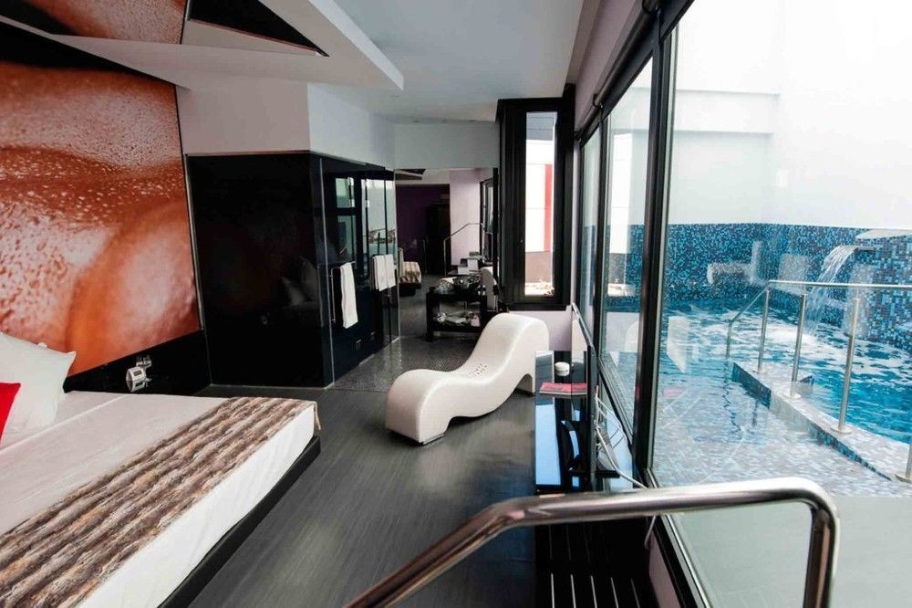 Hotel Loob Madrid (Adults Only) Torrejon de Ardoz Ngoại thất bức ảnh